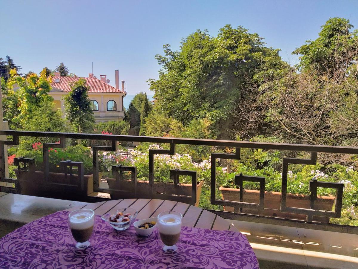 Sea Garden Lux Apartment Varna Luaran gambar