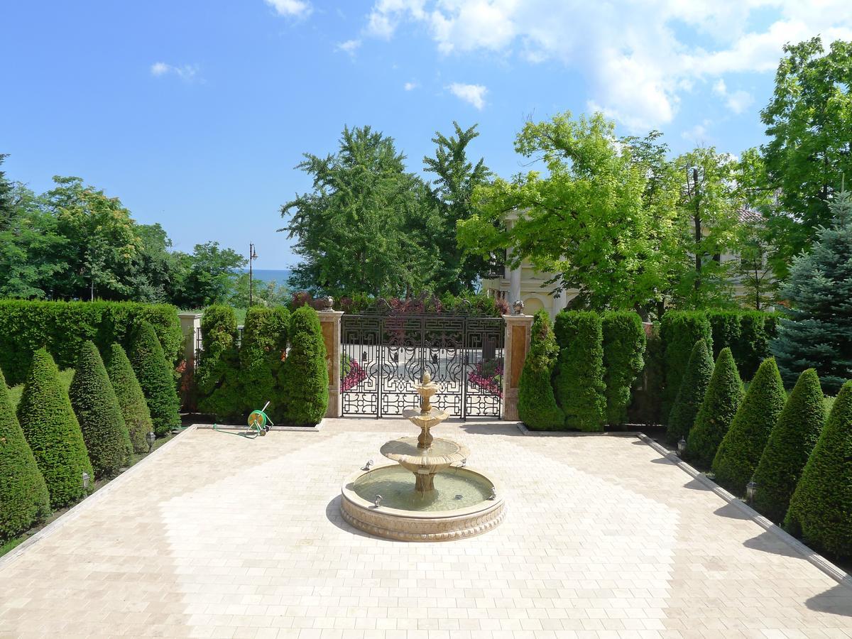 Sea Garden Lux Apartment Varna Luaran gambar